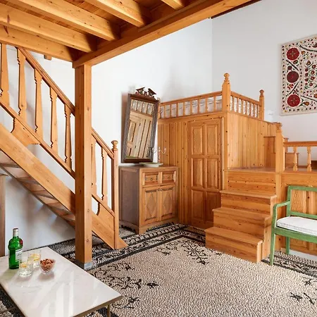 Villa Lindia *