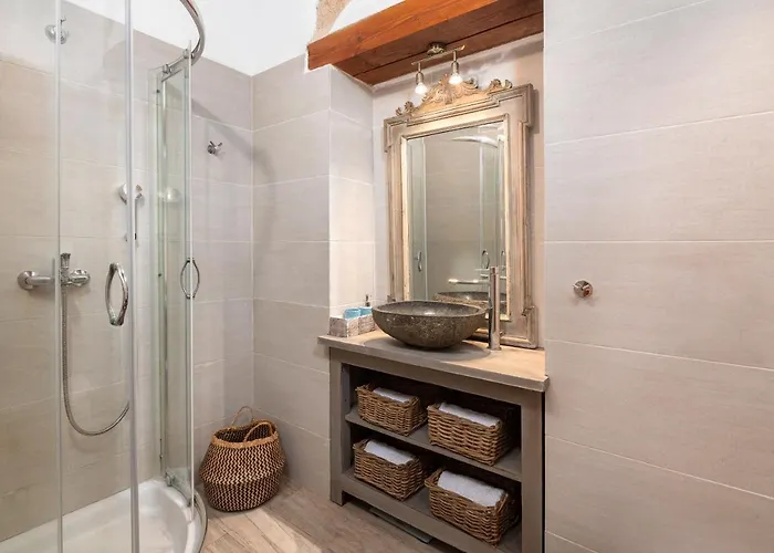 Willa Lindia Líndos